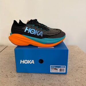 Hoka® Mach X 2